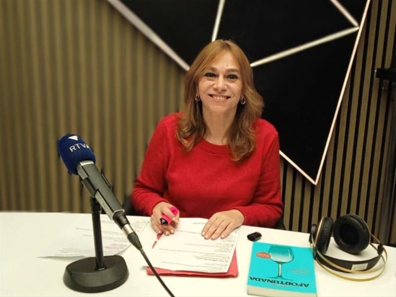 Nou grup de dones i totes les dades