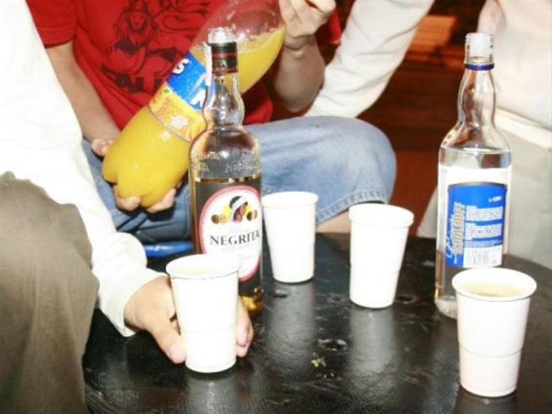 Projecte Vida alerta de la facilitat per accedir a l’alcohol a Andorra
